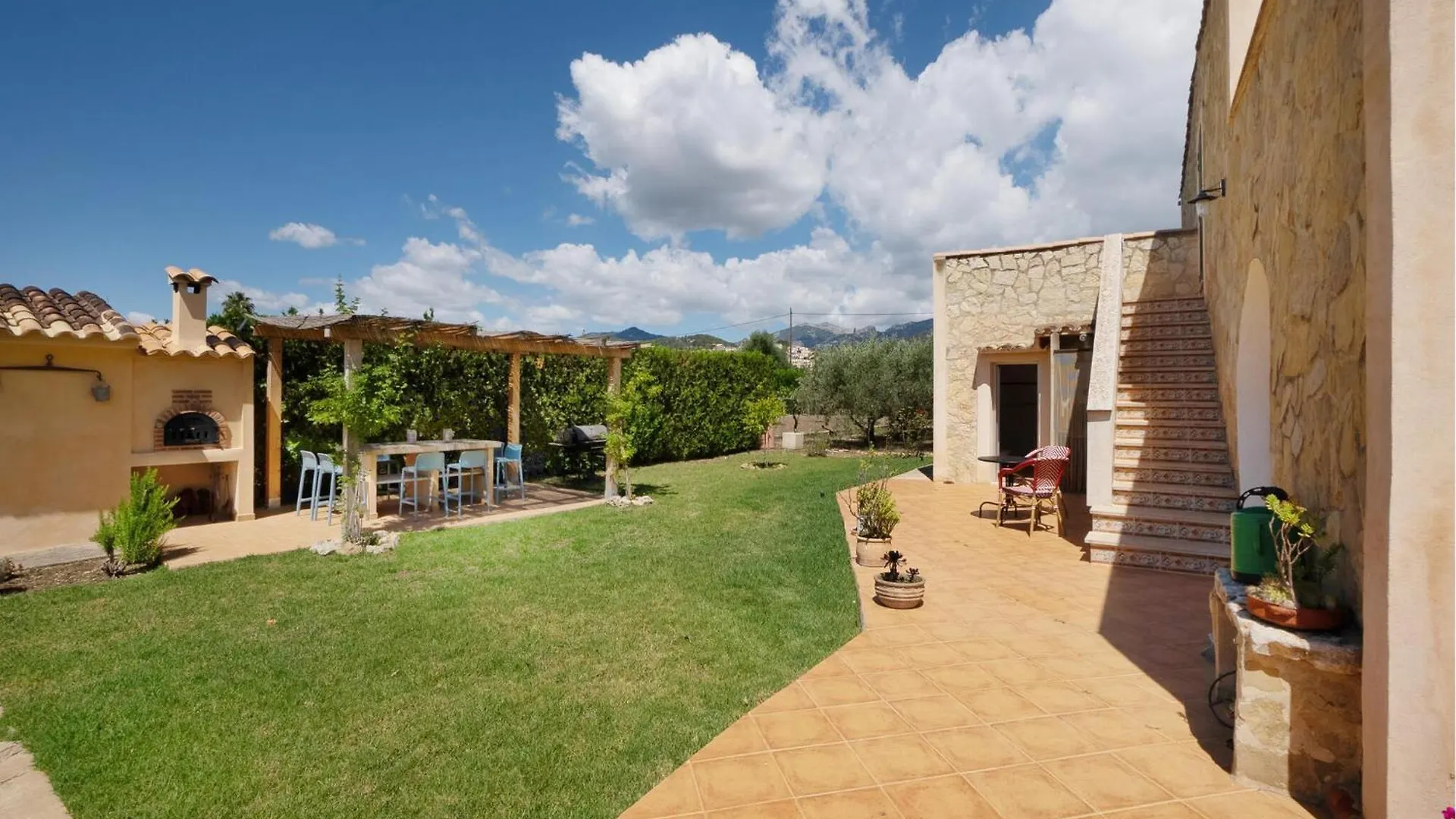 Lovely Home In Selva With House A Mountain View Espanha